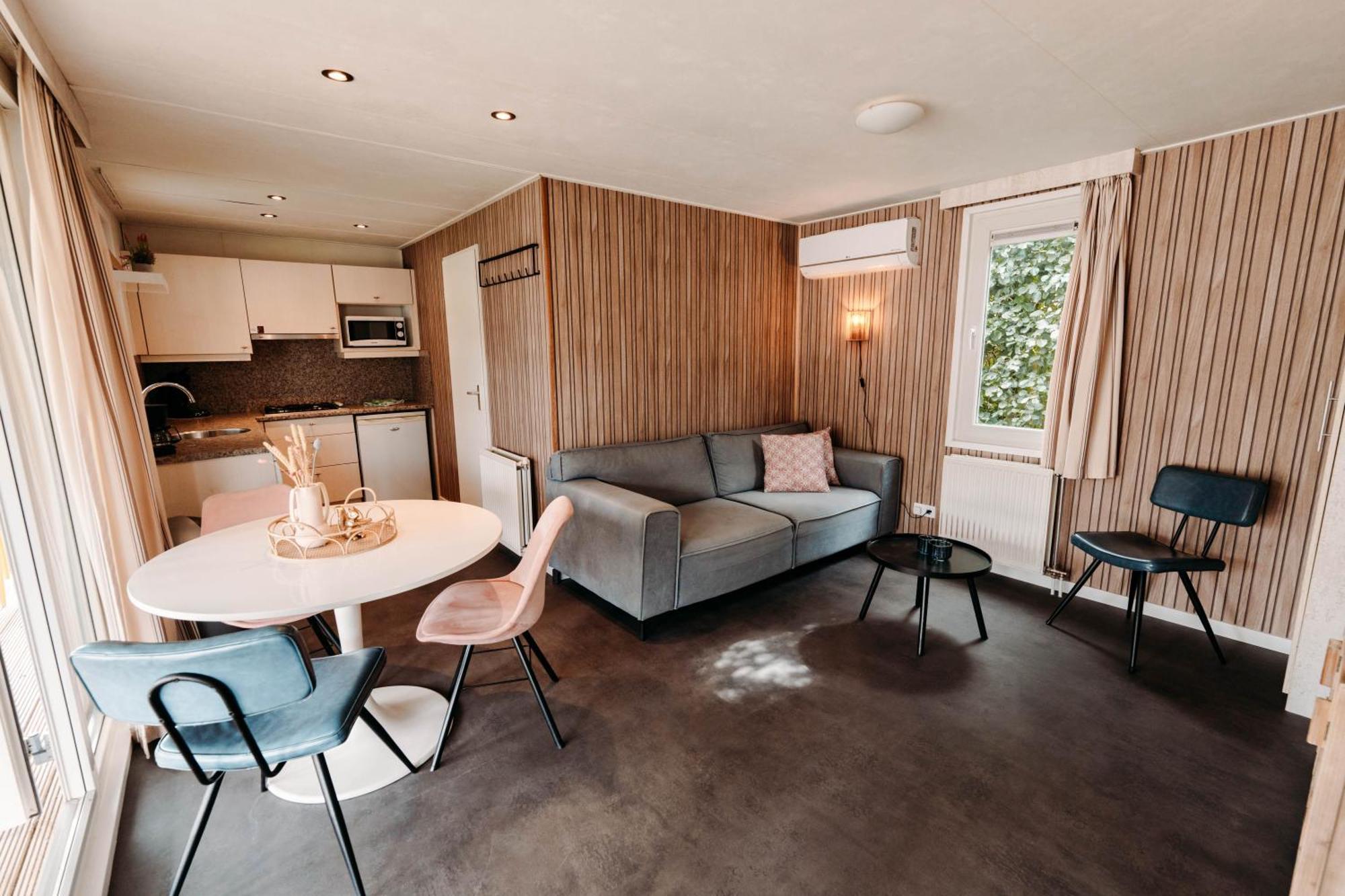 Chalet Tulpenweide - Recreatie Breezand Eksteriør bilde